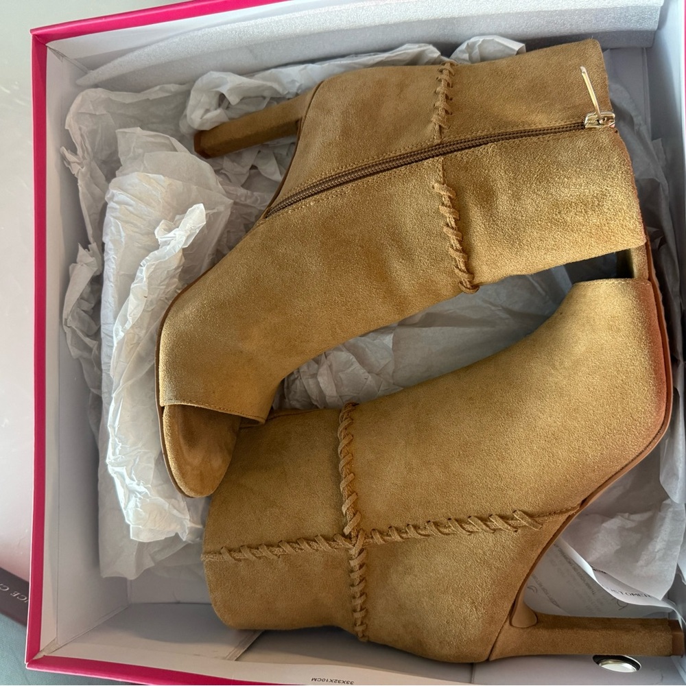 Vince Camuto Brown Suede Ankle Booties - Picture 3 of 12